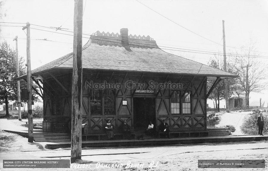 Postcard: Railroad Station, Oakland Beach, Rhode Island